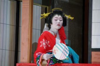 嫁に行っても歌舞伎の時は戻ります